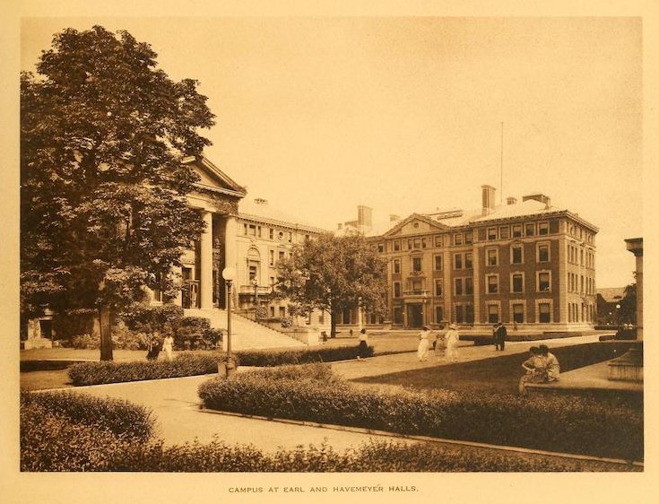 1920 photo of Earl and Havemeyer Halls. (Source: Columbia University photo-gravures. 1920. https://archive.org/stream/columbiauniversi02colu#page/n9/mode/1up)